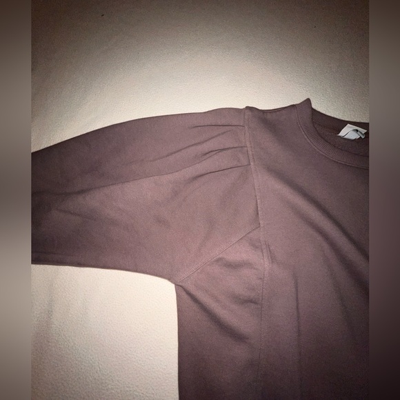 Brown Crewneck - Picture 3 of 3